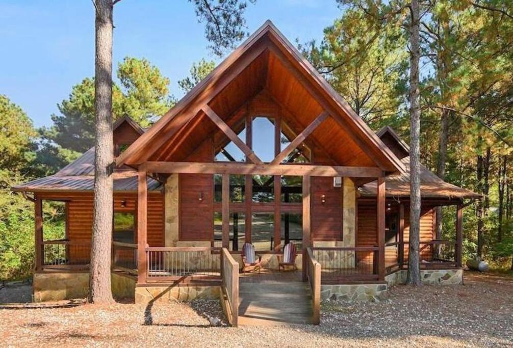 Iron Horse Lodge Sleeps 18, Games, Fire Pit, Hot Tub, Ev, More Брокен-Боу Экстерьер фото