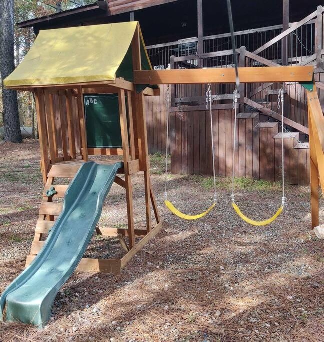Iron Horse Lodge Sleeps 18, Games, Fire Pit, Hot Tub, Ev, More Брокен-Боу Экстерьер фото