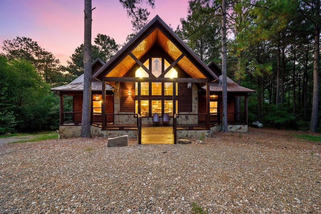 Iron Horse Lodge Sleeps 18, Games, Fire Pit, Hot Tub, Ev, More Брокен-Боу Экстерьер фото